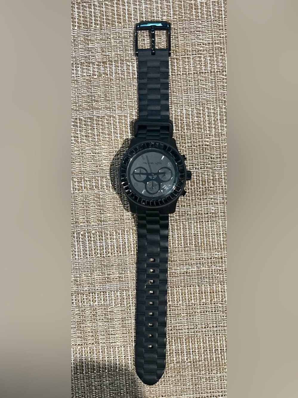 Michael Kors MK-5399 Black Chronograph Date Quartz Watch Silicone Strap